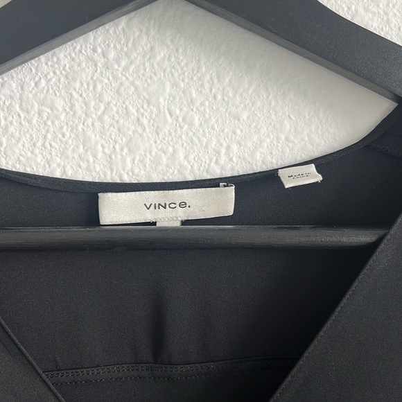 VINCE 100% Silk Blouse XS - Picture 2 of 6